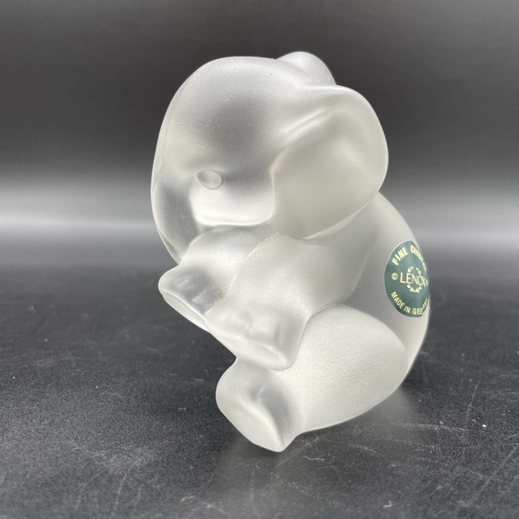 Lenox Frosted Crystal Elephant Figurine Sitting Made in Germany - Picture 1 of 8
